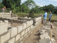 Kisarawe Schoolproject &raquo; Eerste constructies